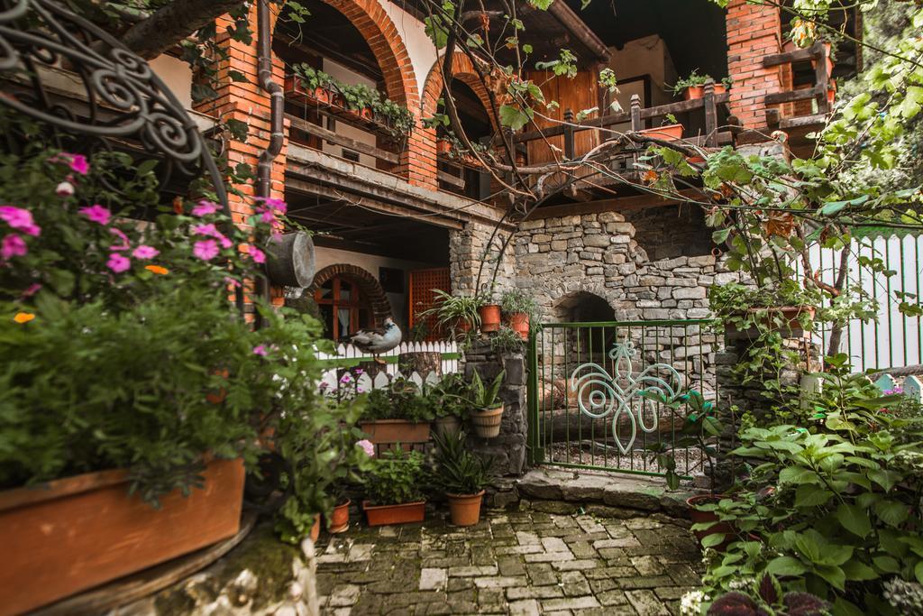 Hotel Restaurant Bujtina E Gjelit Tirana Exterior foto